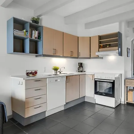 Appartamento Vincent - From The Sea By Interhome